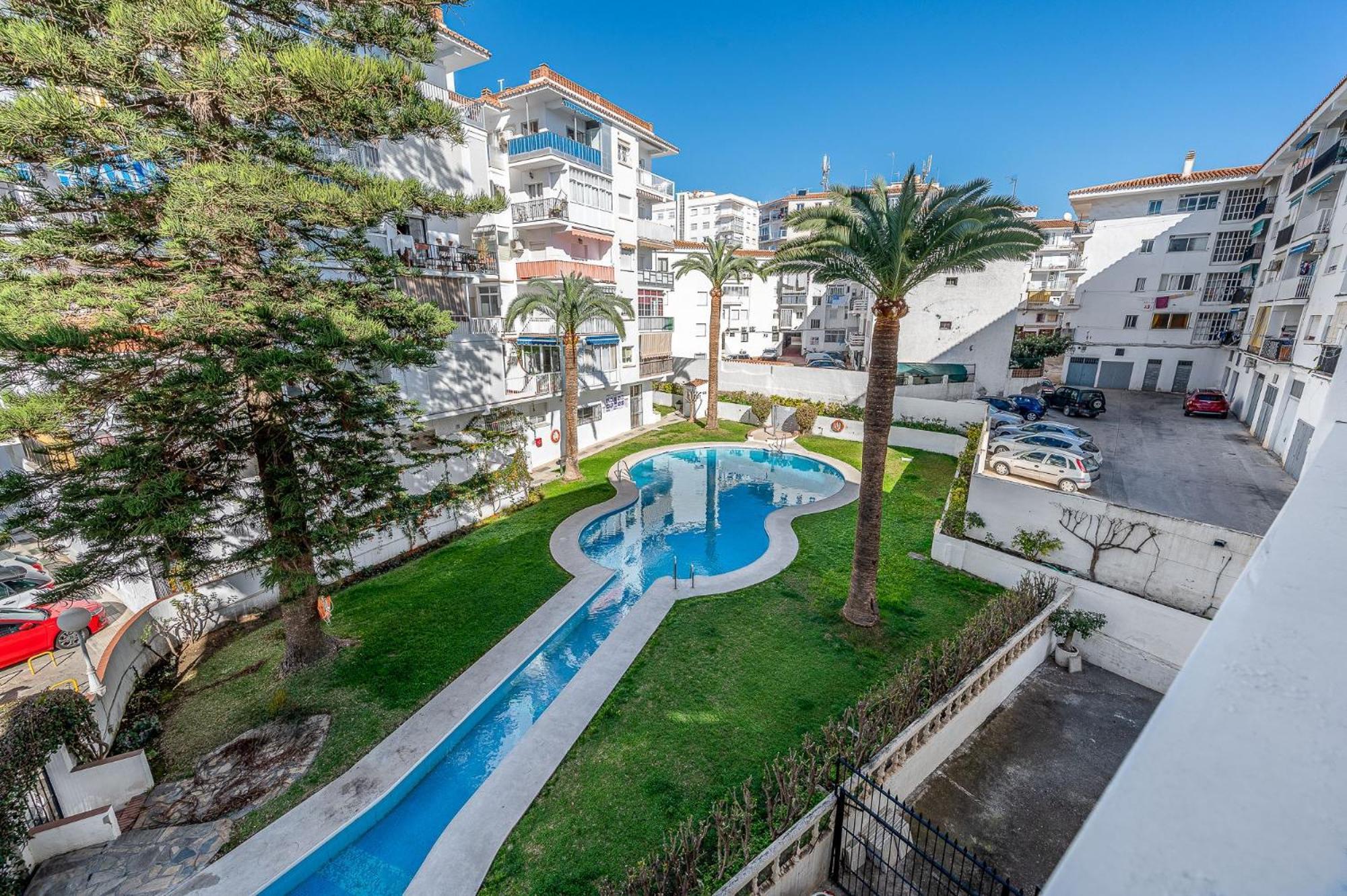 נרחה Complejo Andalucia Torrecilla Beach מראה חיצוני תמונה